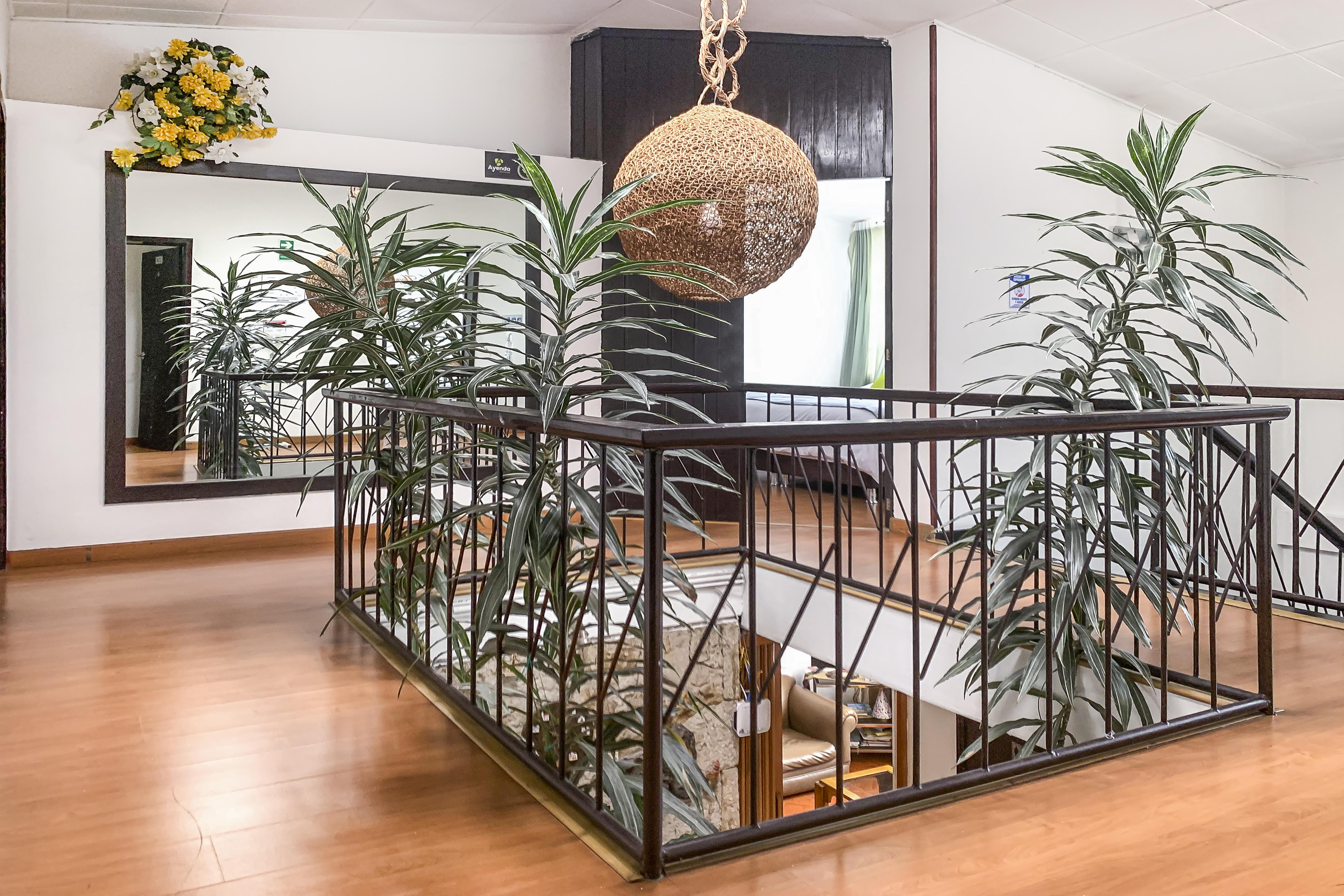Ayenda 1080 Bogota Alpes Castellana Bed & Breakfast ภายนอก รูปภาพ